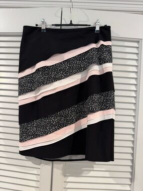 White House Black Market Black and Blush Diagonal Panel Pencil Skirt